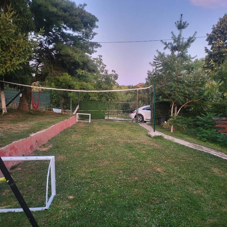 VIKENDICA GARFILD SA BAZENOM i SAUNOM BANJA LUKA - Kuća sa 2 Spavaće Sobe - 41