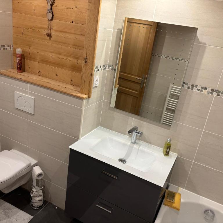 L'Arcelle VT - Appartamento con 3 Camere da Letto e Vista Montagna - 5