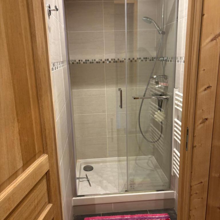L'Arcelle VT - Appartamento con 3 Camere da Letto e Vista Montagna - 7