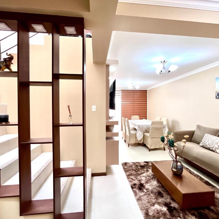 Casa Equipada Portal Bellavista Riobamba - Three-Bedroom House - 3