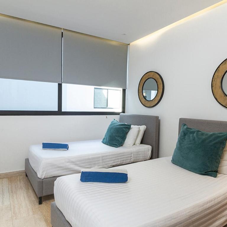 Moderno Depa 2BR con Alberca en Rooftop 5ta Avenida - Two-Bedroom Apartment - 14
