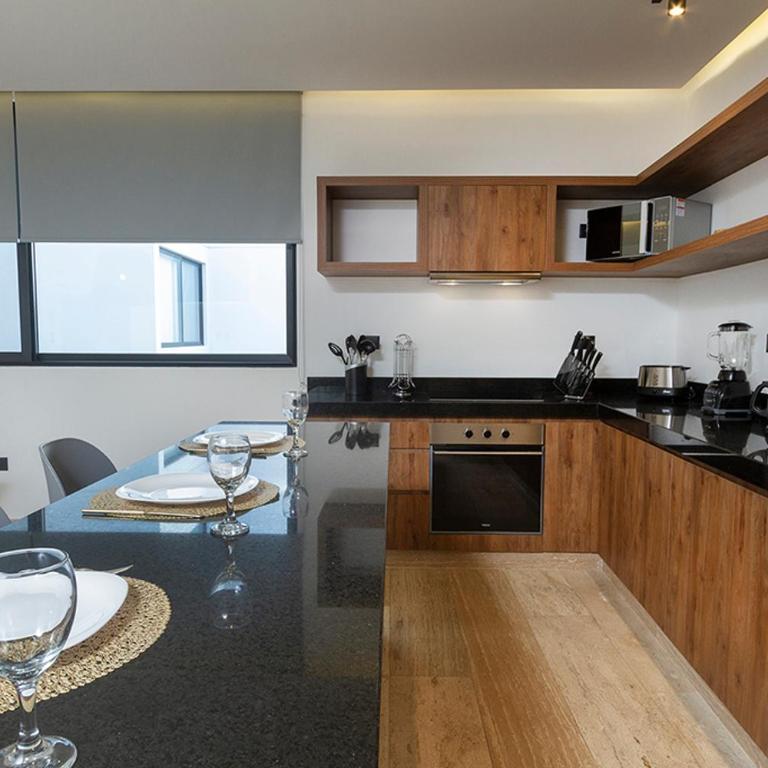 Moderno Depa 2BR con Alberca en Rooftop 5ta Avenida - Two-Bedroom Apartment - 31