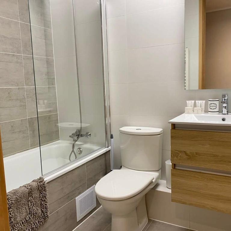 HOM I Depto Familiar 3D2B Terraza, Piscina y Parking - Apartment - 9