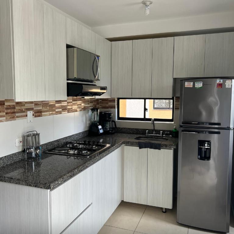Alojamiento Familiar Premium - Con Piscinas, Jacuzzi y Capacidad 13 - By Molca Travel - Apartamento de 1 dormitorio - 13
