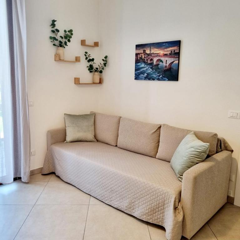 Relax & piscina a due passi dal lago "Family Sole" - Appartamento con 1 Camera da Letto - 7