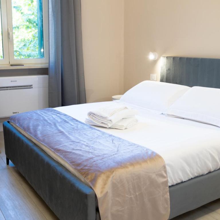 Suites 215 Colosseum - Guesthouse - Camera Matrimoniale Deluxe - 3