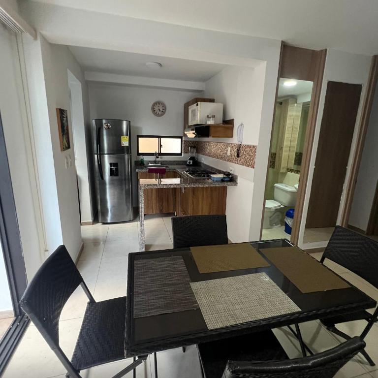 Gran Alojamiento Familiar con 4 Piscinas y Jacuzzi - Para 13 personas - By Molca Travel - Apartamento - 4