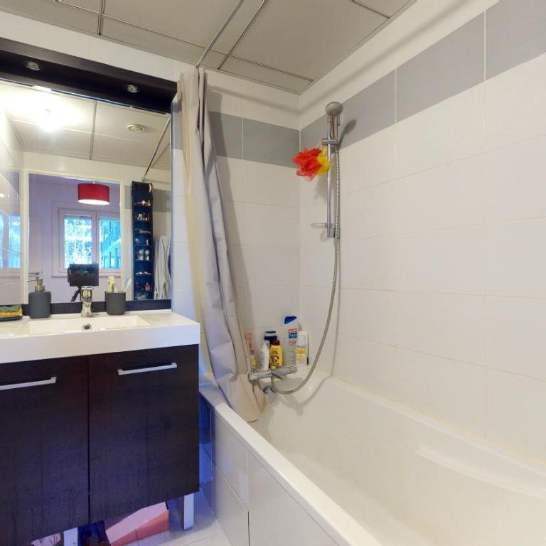 Élégant T2 au cœur de Confluence - Apartment mit 1 Schlafzimmer - 9