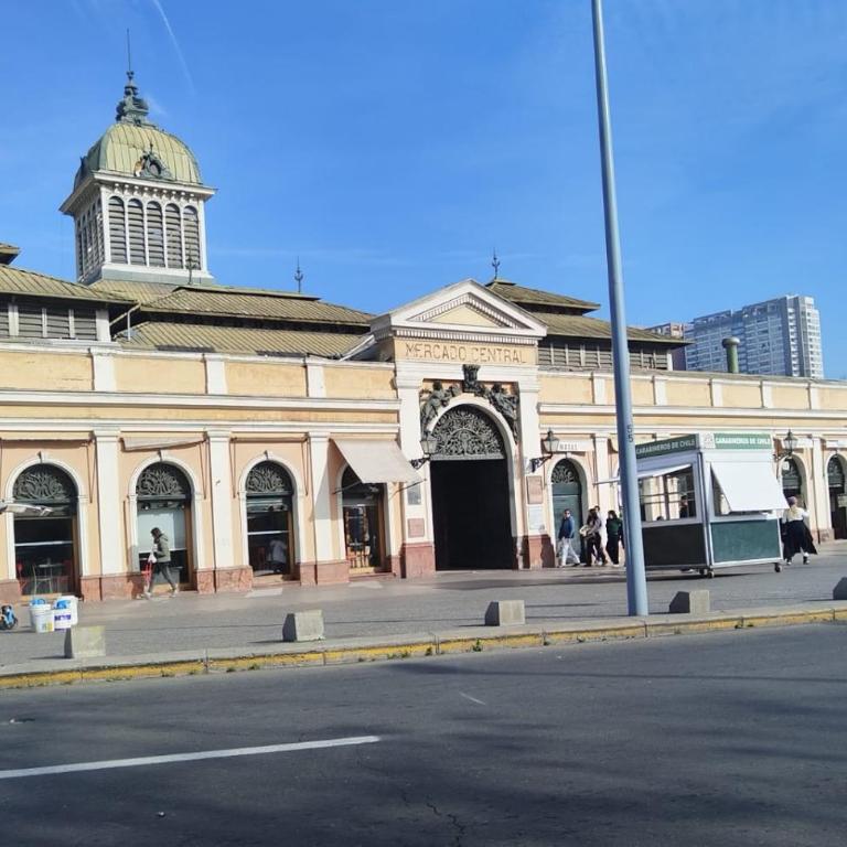 Mercado Central a pasos de la Moneda - One-Bedroom Apartment - 4