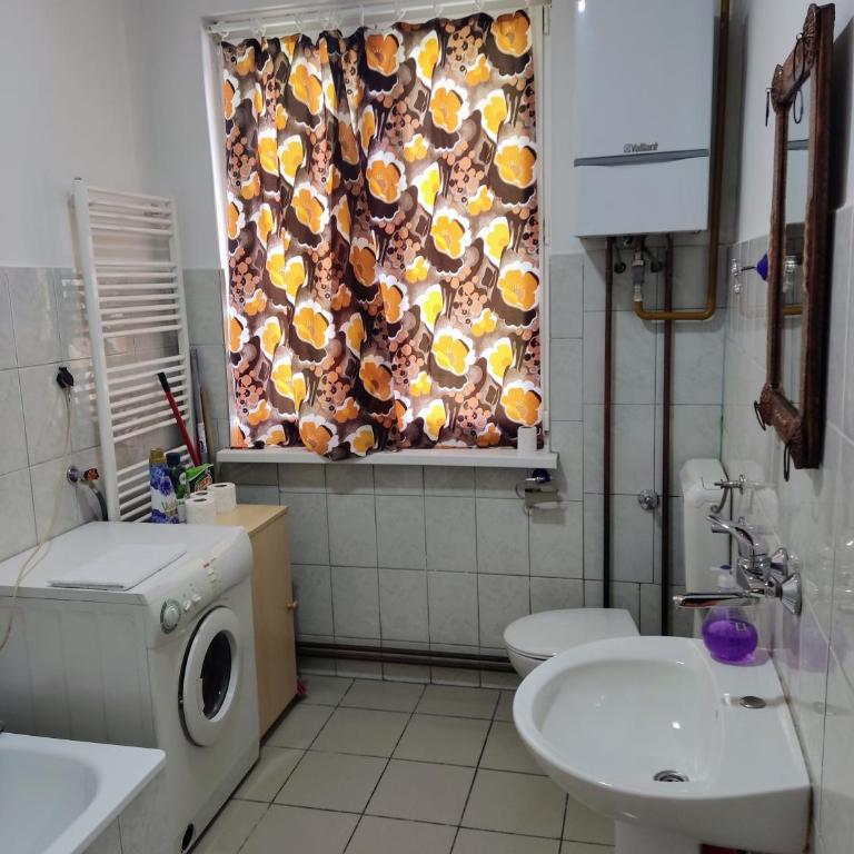 3BDR Sarajevo Downtown - Three-Bedroom Apartment - 7