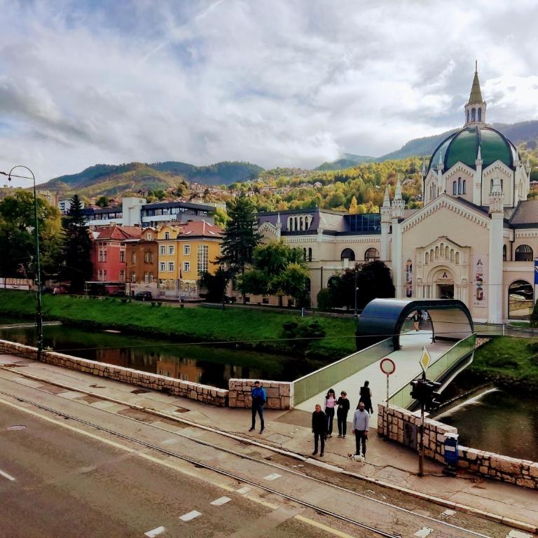 3BDR Sarajevo Downtown - Three-Bedroom Apartment - 11