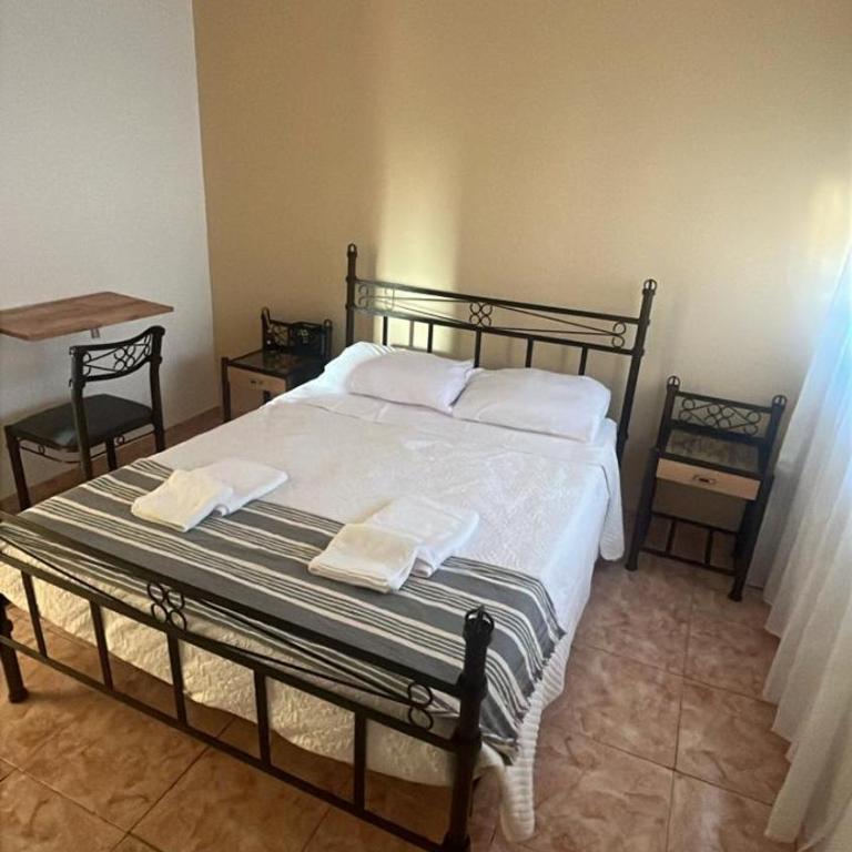 Hotel rincòn de Areco - Casa - 2