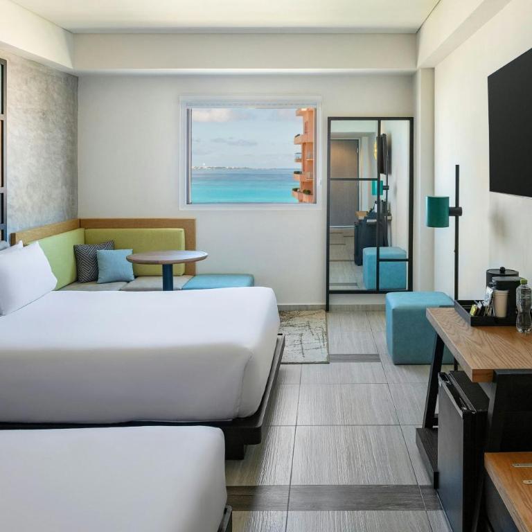 Aloft by Marriott Cancun - Aloft Partial View, Guest room, 2 Queen+ Complimentary open bar - 8