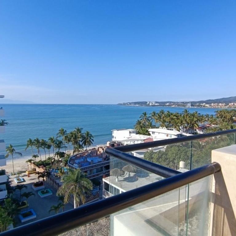 One block from the beach in Bucerias - Apartamento - 2