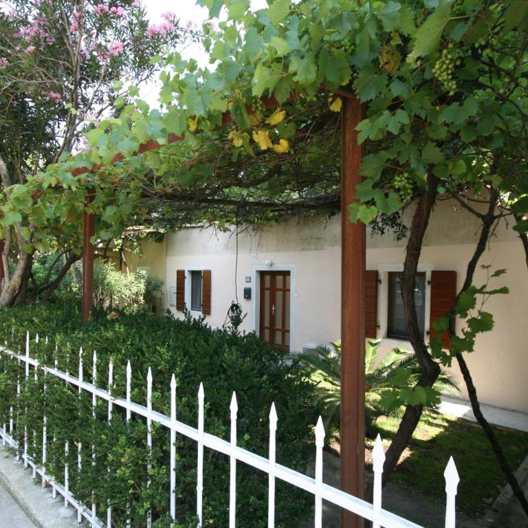 House 561 - Apartman sa 1 Spavaćom Sobom - 11