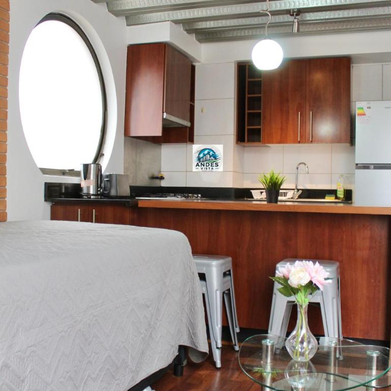 Departamento moderno full equipado - General Flores - One-Bedroom Apartment with City View - 2