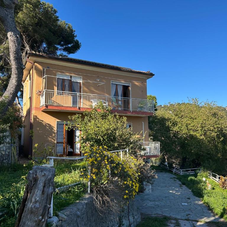 Villa dei Pini Andora - Villa con Vista Mare - 1