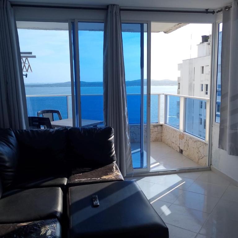 Apartamento vista al mar con balcon - Two-Bedroom Deluxe Apartment with Balcony - 5