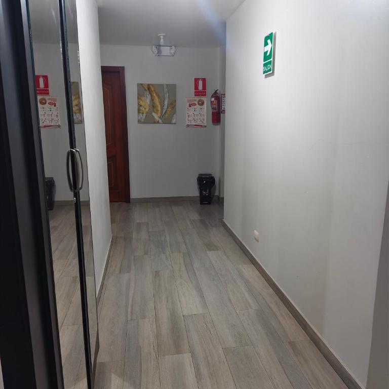 Zamora Suite GM Luxury - One-Bedroom Apartment - 41