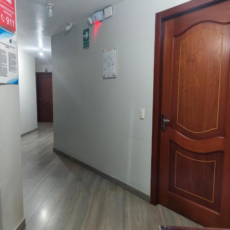 Zamora Suite GM Luxury - One-Bedroom Apartment - 37