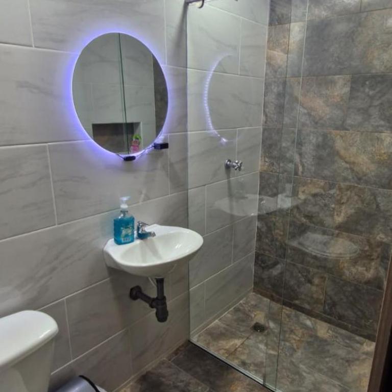 Moderno apartamento en Ricaurte-Girardot - Apartamento - 4