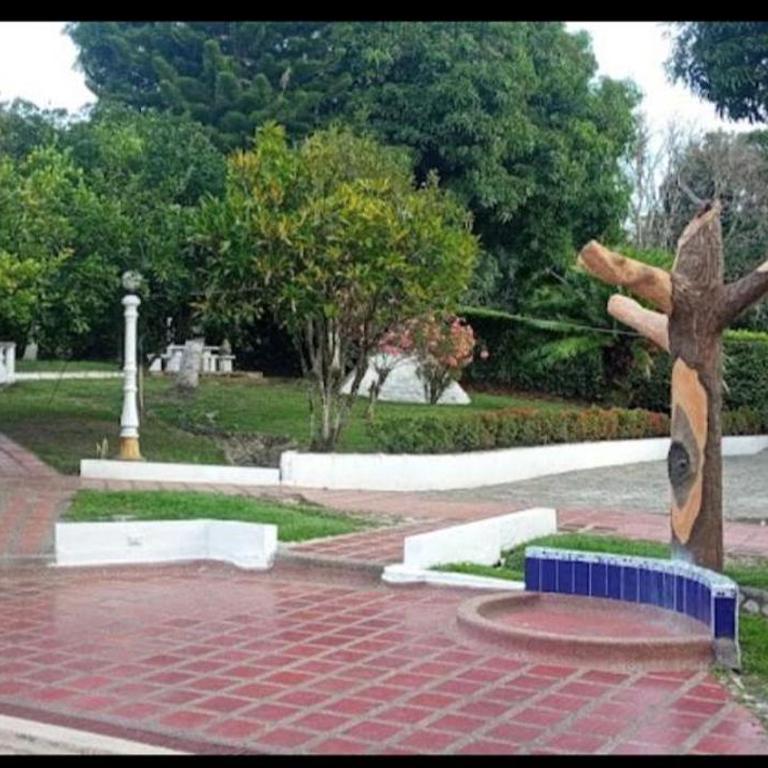 Finca vacacional y de descanso SOPETRAN - Casa de 5 dormitorios - 5