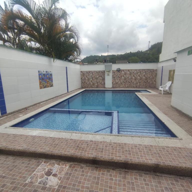 Casa Hotel EL TREBOL SIGA PUES - Casa de 5 dormitorios - 2