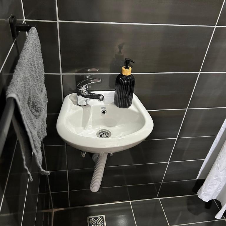 Modern Sarajevo Apartment - Apartman sa 1 Spavaćom Sobom - 2