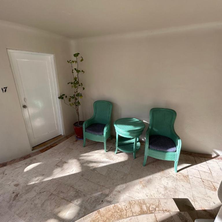 Blue angel 17 - Two-Bedroom Apartment - 32