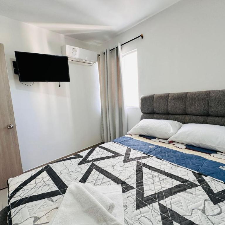 Edificio sagitario - Three-Bedroom Apartment - 9