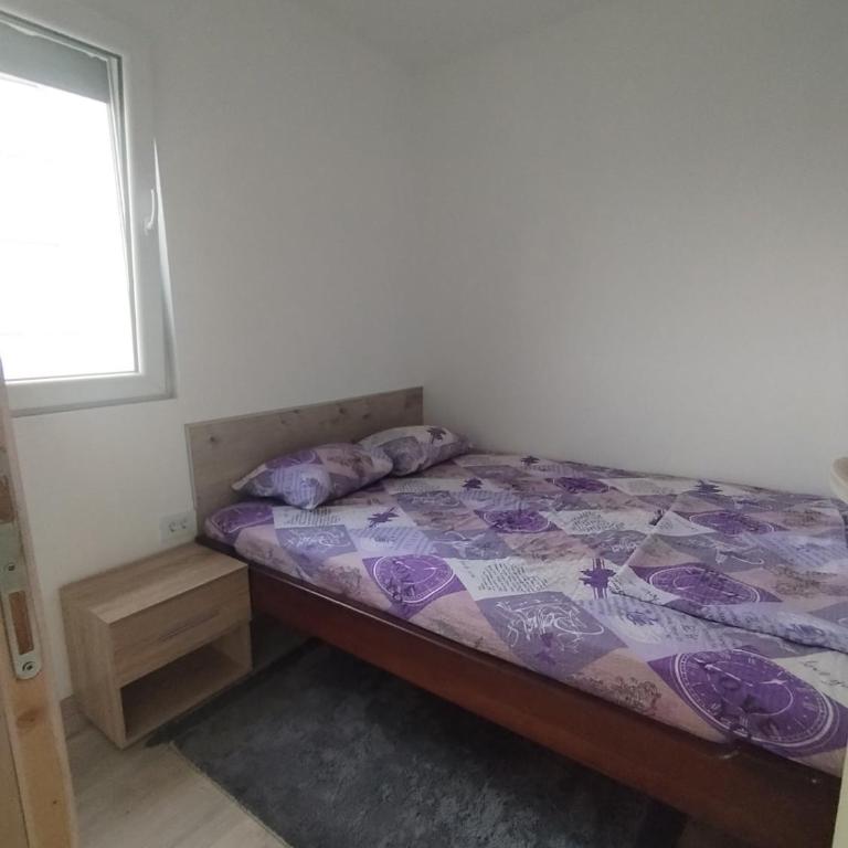 Vaske - Two-Bedroom Apartment with Balcony - 18