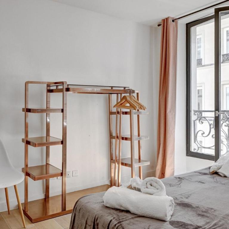 Bluestay 127 - Supebe Appartement au Cœur de Paris - Appartement - 9