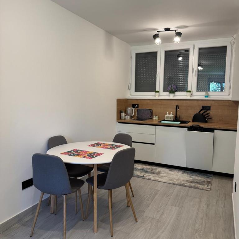 Sevdah - One-Bedroom Apartment - 13