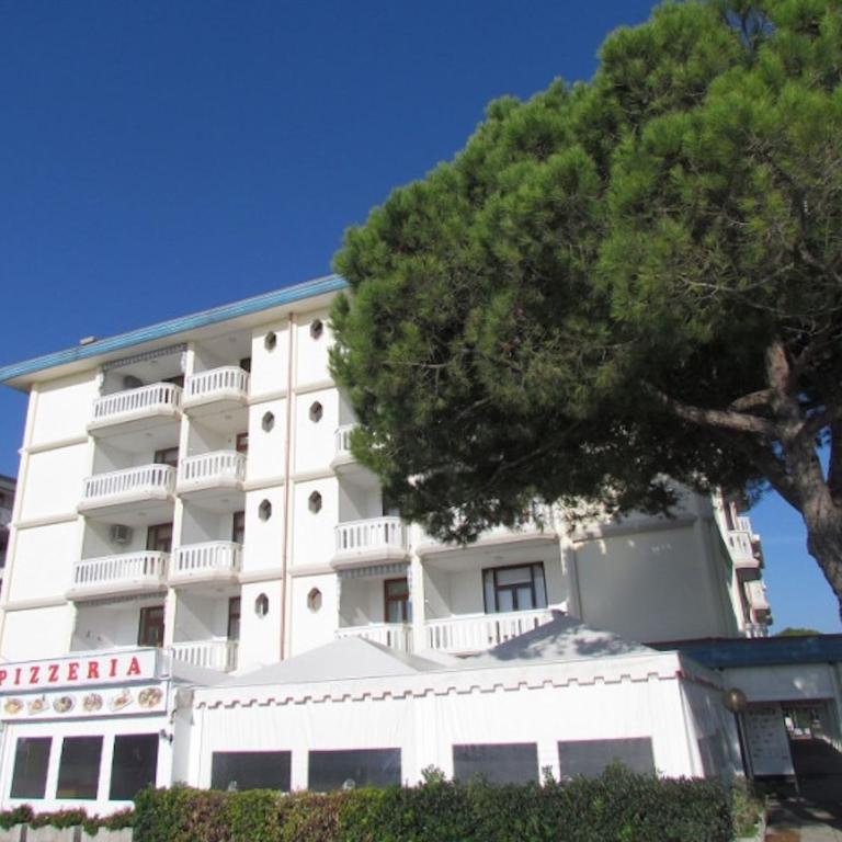Comfy seafront apartment-Beahost - Apartment - 12