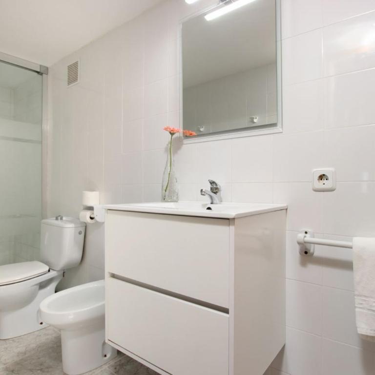 5-bedroom villa to enjoy with the family by Renthousing - Casa de 5 dormitorios - 22