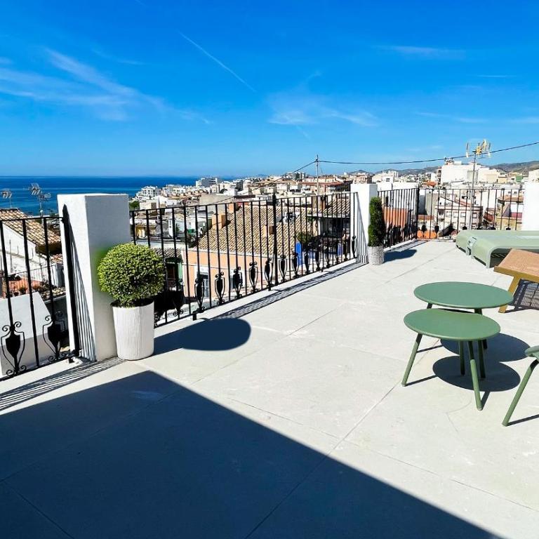 Heritage apartamentos - Apartamento de 2 dormitorios con terraza y vistas al mar - 1