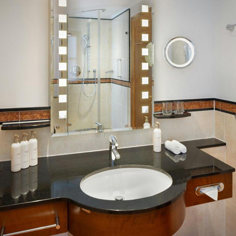 Arabella Jagdhof Resort am Fuschlsee, a Tribute Portfolio Hotel - Classic Zimmer mit Kingsize-Bett - 7