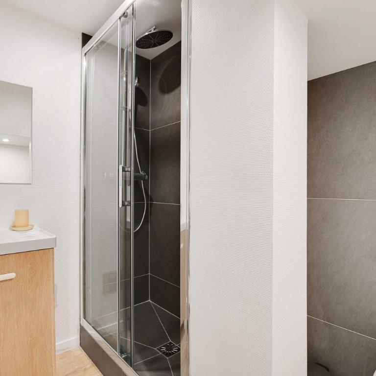 Modern flat - 1BD for 3P with AC - Appartement - 4