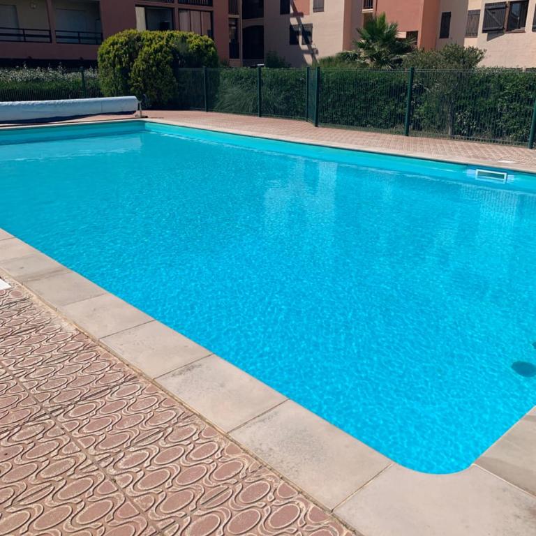 L'AMOURETTE - Front de mer et piscine - Parking prive - WIFI - One-Bedroom Apartment - 7