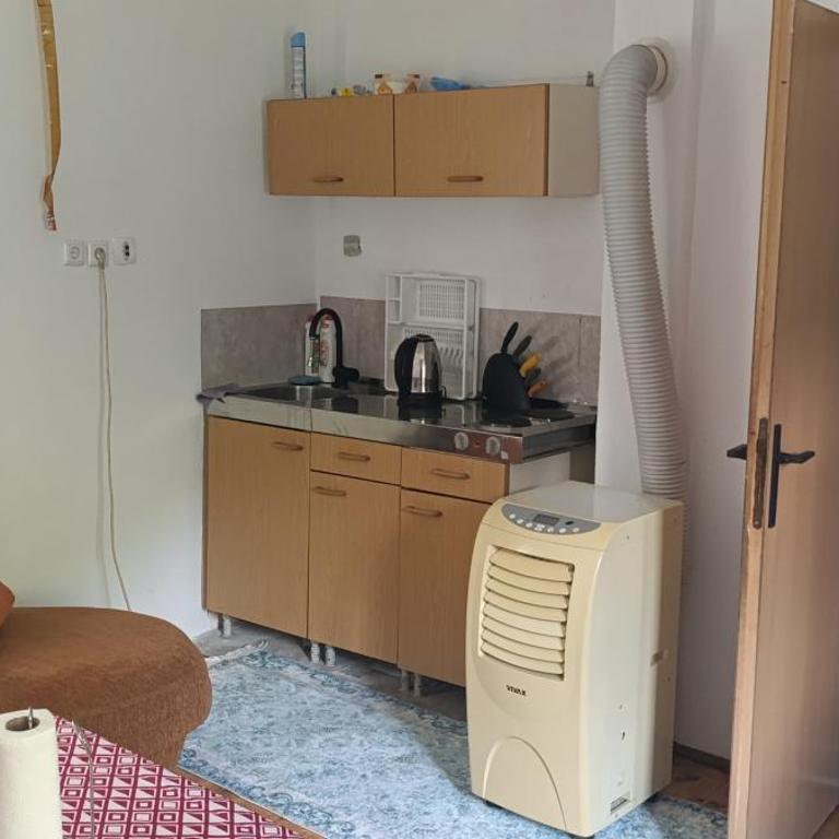 Faris - Mobile Home - 1