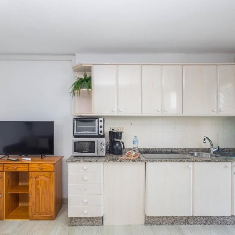 Koka Central Flat Playa Inglés-Pool & Views - Apartamento con vistas al mar - 10