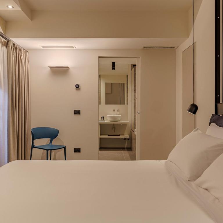 ApartmentsArena - Palazzo Cignaroli - One-Bedroom Apartment - 11