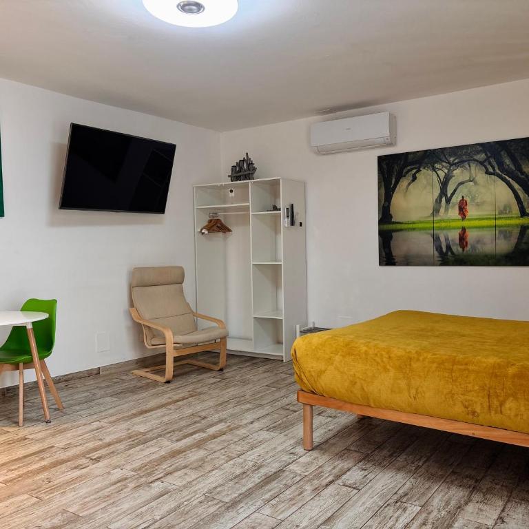 BioBenessere Eco-B&B -Adults Only- Moto&Bike Parking - Camera Deluxe - 13
