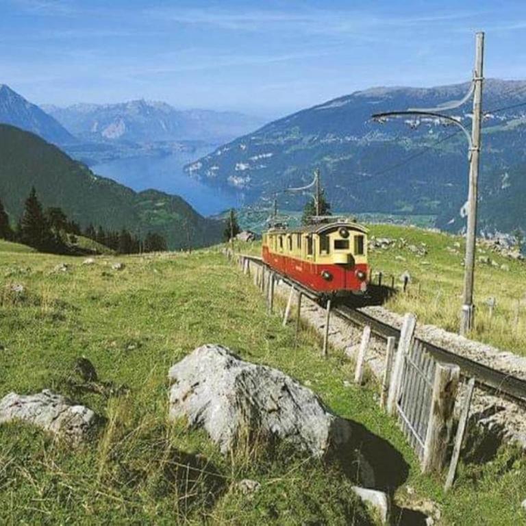 Chalet in Wilderswil with Jungfrau Views - Ferienhaus mit 2 Schlafzimmern - 33