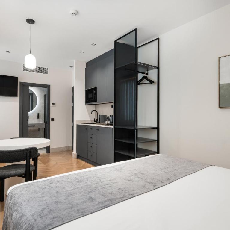Pacifico Suites near Retiro - Estudio Deluxe con cama grande - 6