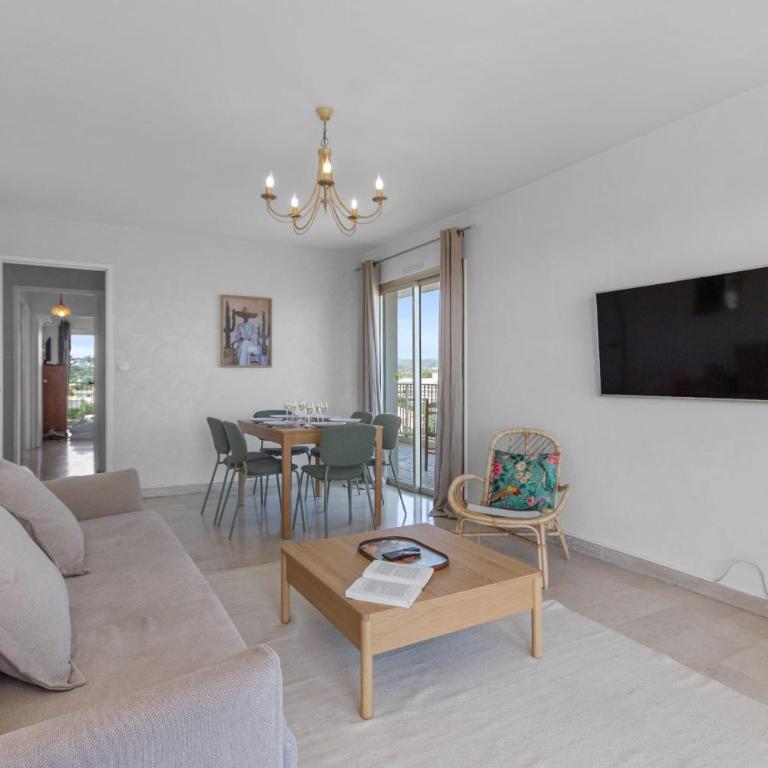 Le Thalassa - Spacious - Sea View - AC - Parking - Pool - Apartment - 24