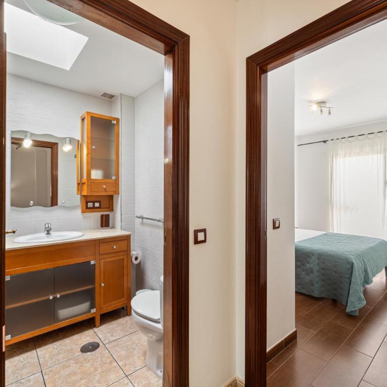 Lucas House - Central & Charming - Maison 3 Chambres - 10