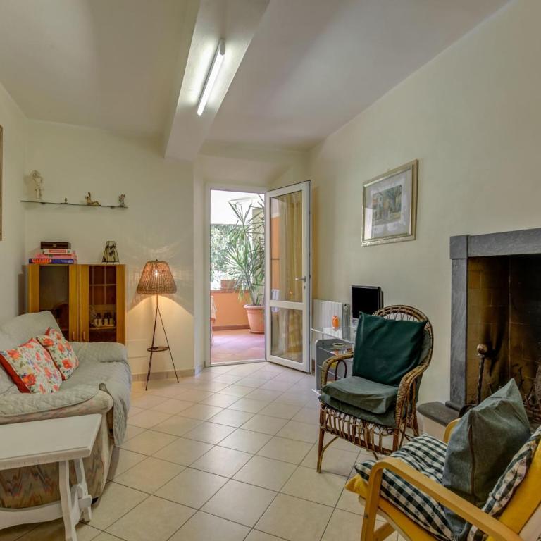 Villa with garden near Versilia Beach - Villa mit 3 Schlafzimmern - 6
