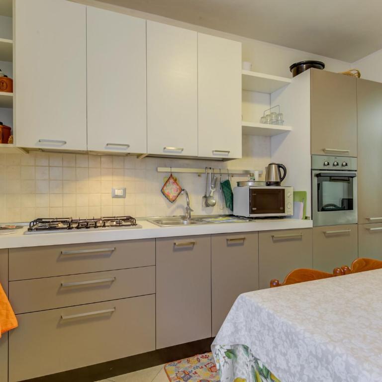 Villa with garden near Versilia Beach - Villa mit 3 Schlafzimmern - 4
