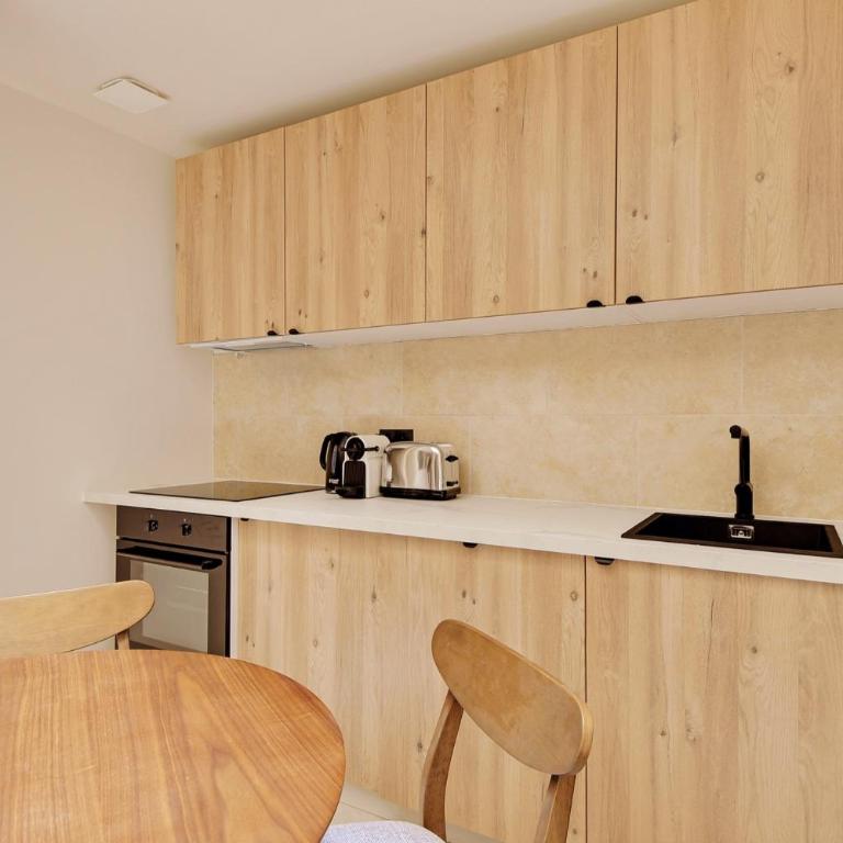 Pick A Flat's Apartments in Montparnasse - Rue La Falguière - Appartement 2 Chambres - 16
